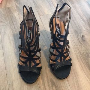 Black sandal heels